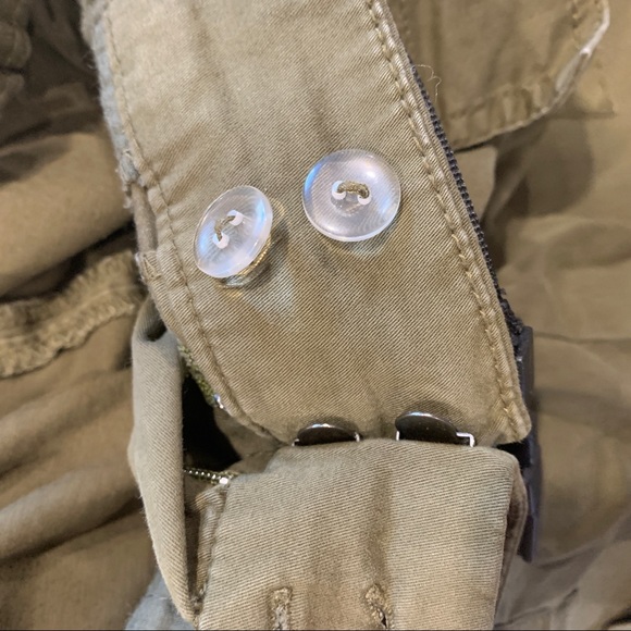 Garage Cargo Shorts - Picture 4 of 4